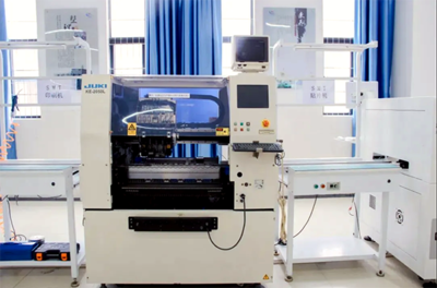 泰和中專2021年秋季招生啟動，電子產品維修安裝專業550個學位虛位以待